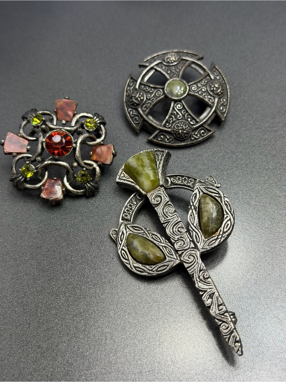🙈2/$40 Antique-Style Celtic Brooches with Green Stone Accents 23cel